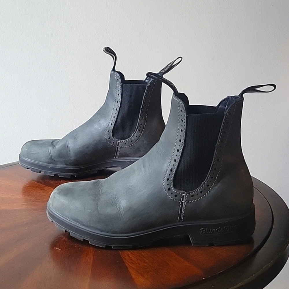 Blundstone Gray Ankle Boots